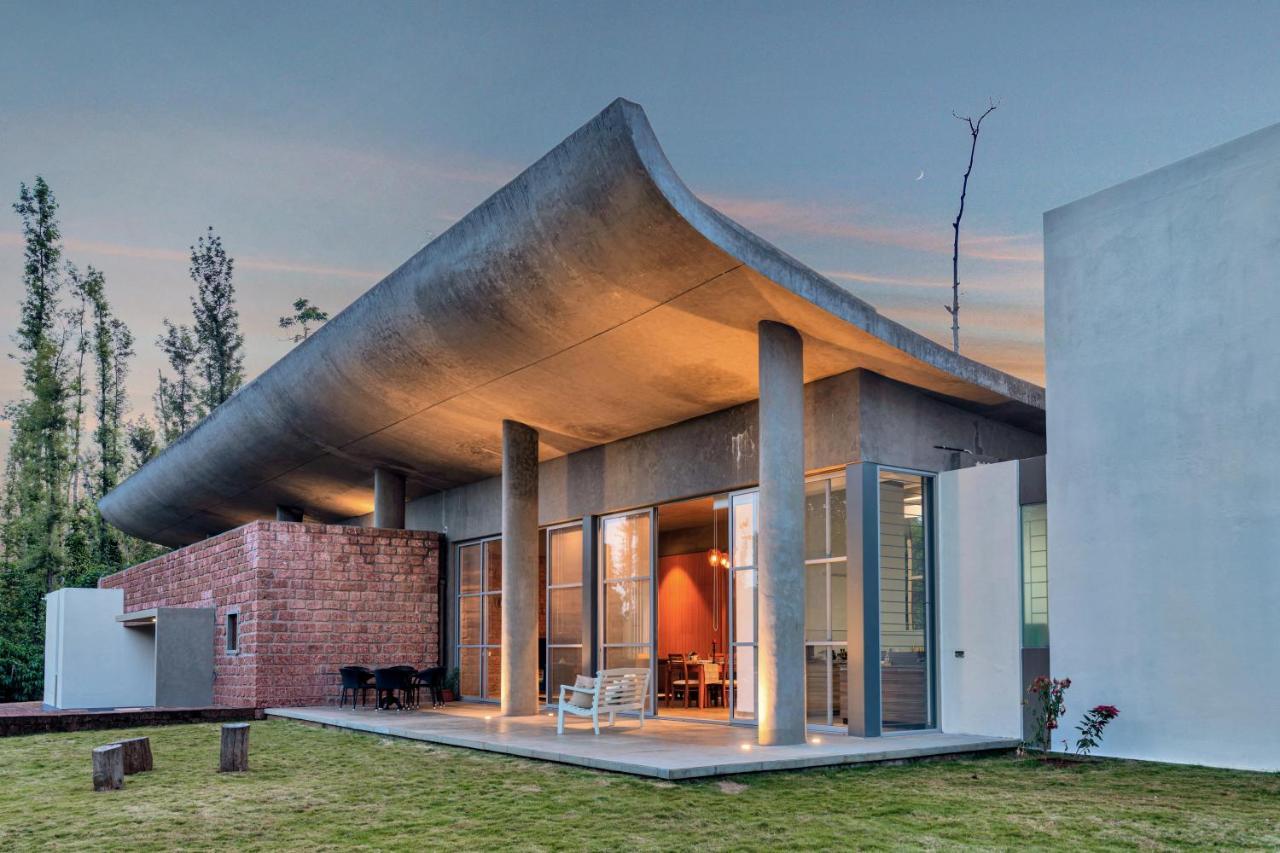 Saffronstays Cafella- A 3-Bdr Elliptical-Roof Villa In Chikmagalur Mudigere Екстериор снимка